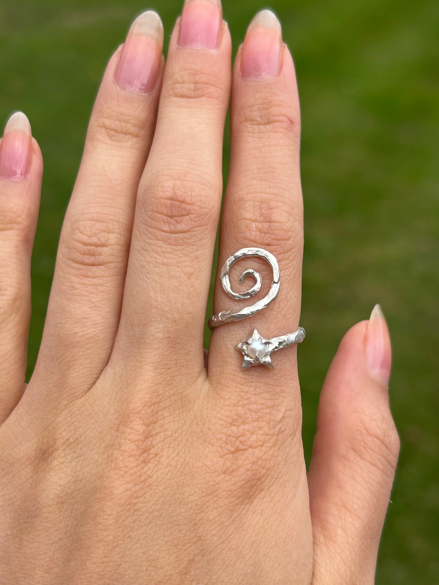 Daria Ring - US 7/UK N (Adjustable)