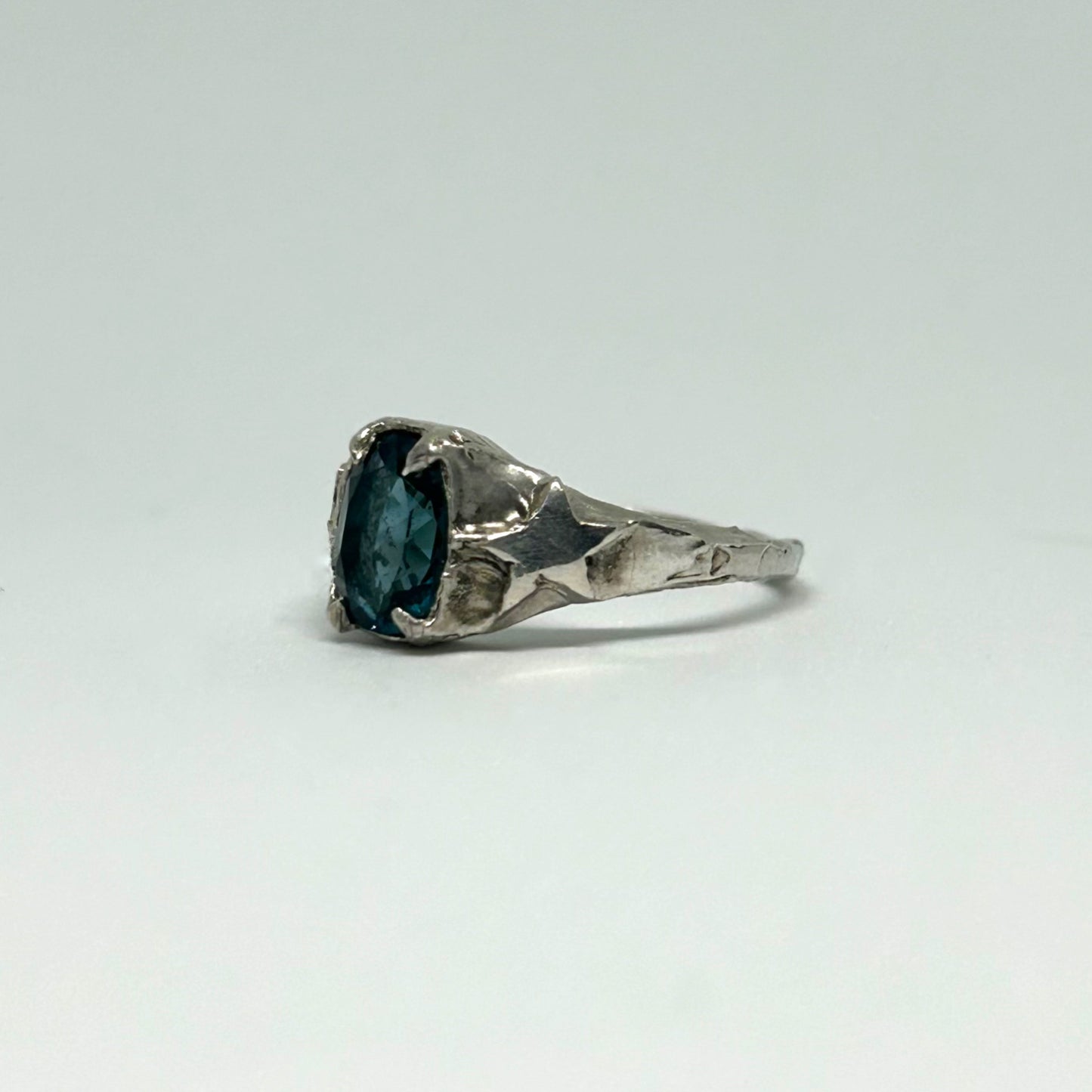 Nyx Ring - US 6.75/UK M1/2