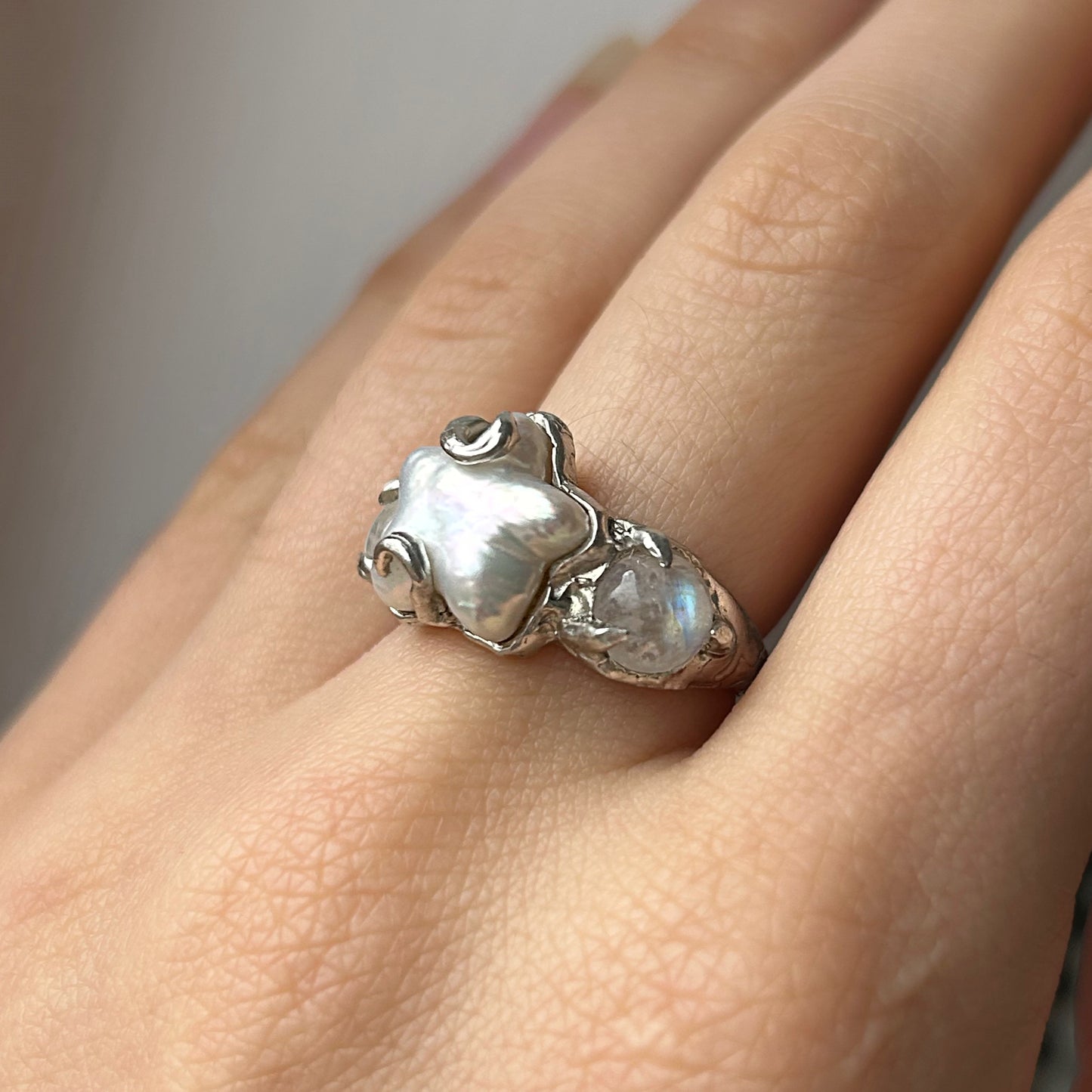Moonlight Ring - US 6.5/UK M