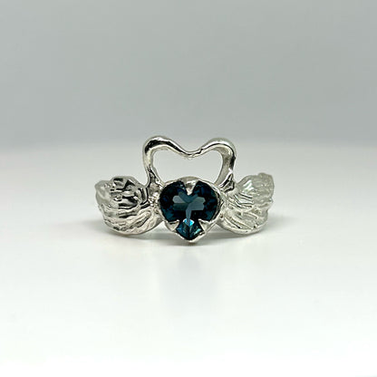 London Blue Topaz Swans in Love - US 5.5/UK K