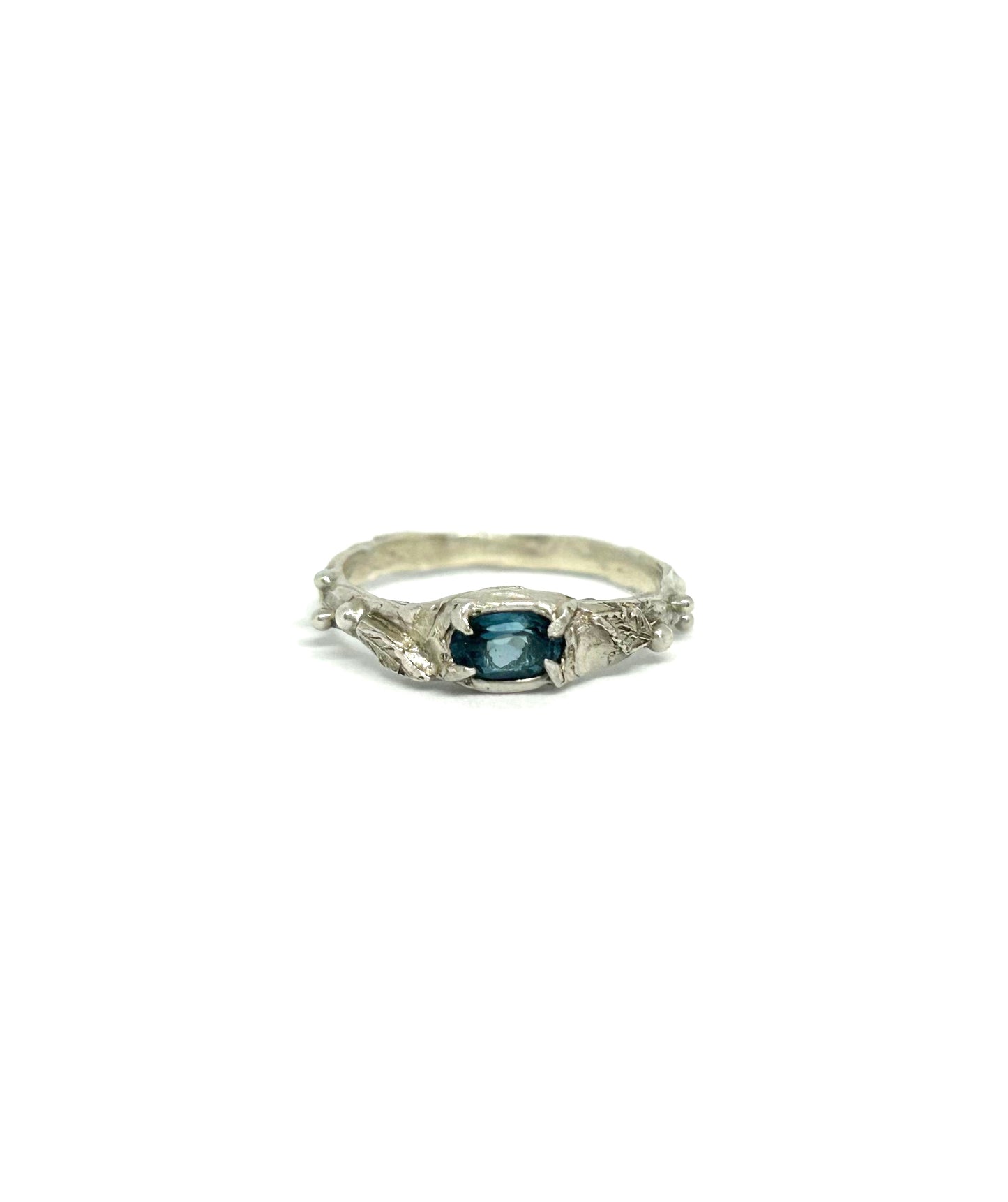 Juniper Ring - US 5.25 / UK J1/2