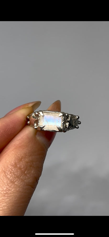 Selene Ring - US 6.75/UK M1/2