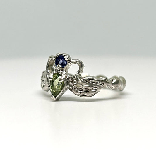 Sapphire & Tanzanite Swans in Love - US 5.25/UK J1/2
