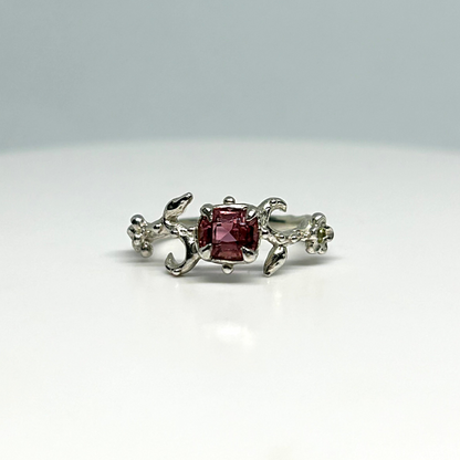 Primrose Ring - US 6/UK L
