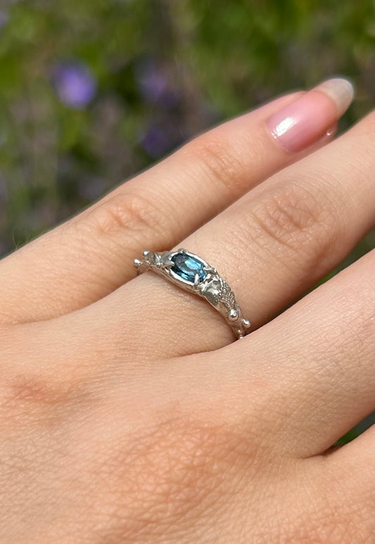 Juniper Ring - US 5.25 / UK J1/2