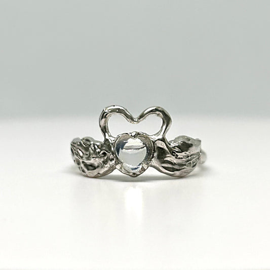 Moonstone Swans in Love - US 5.5/UK K