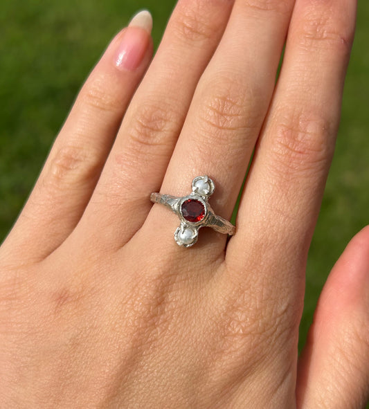 Victoria Ring - US 7/UK N