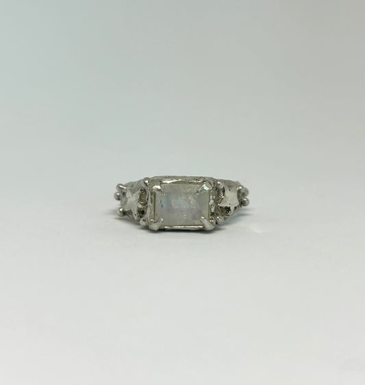 Selene Ring - US 6.75/UK M1/2