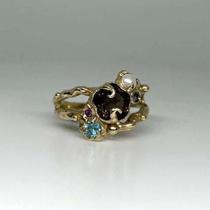 Gold Cassiopeia - US 5.25/UK J1/2