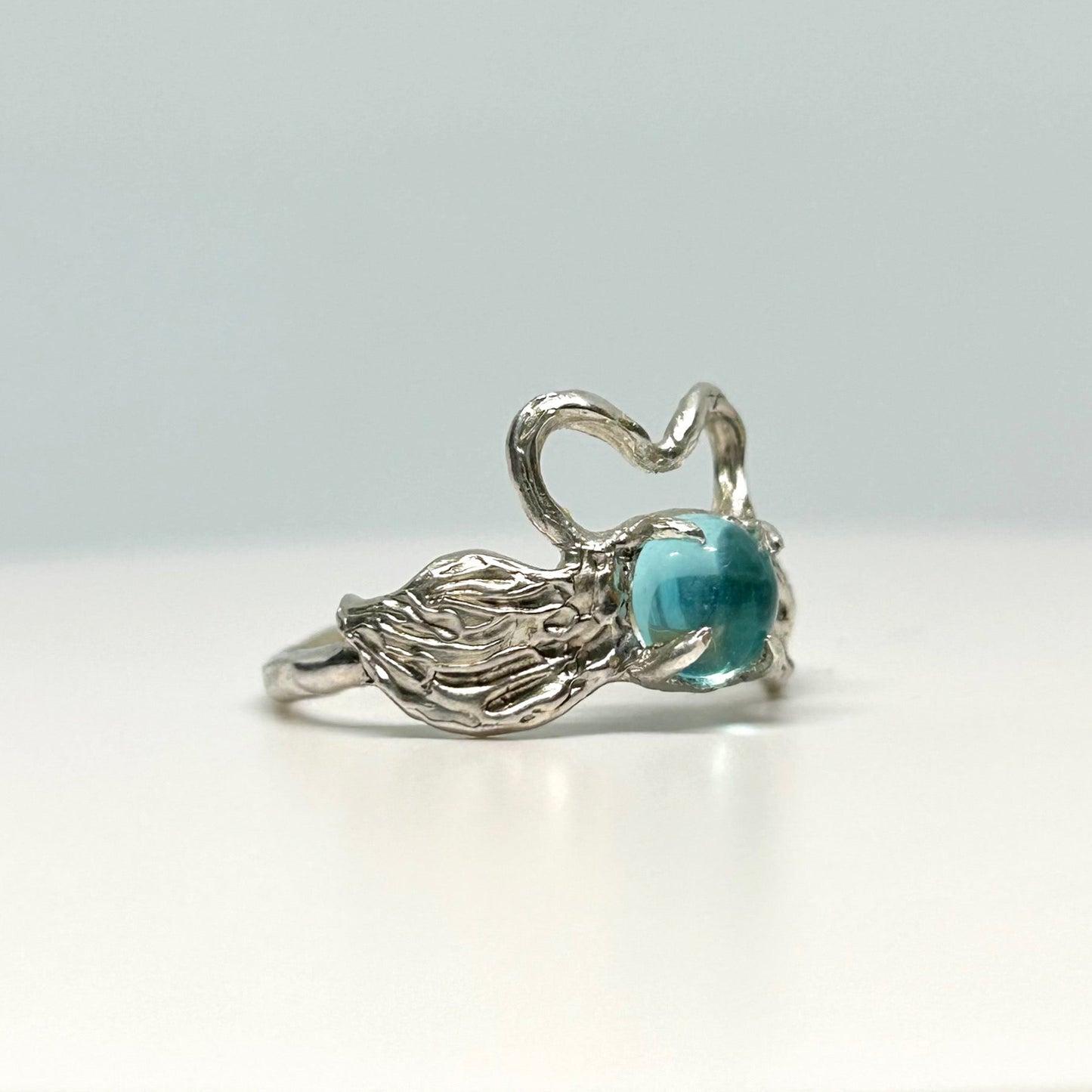 Aquamarine Swans in Love - US 7.5/UK O