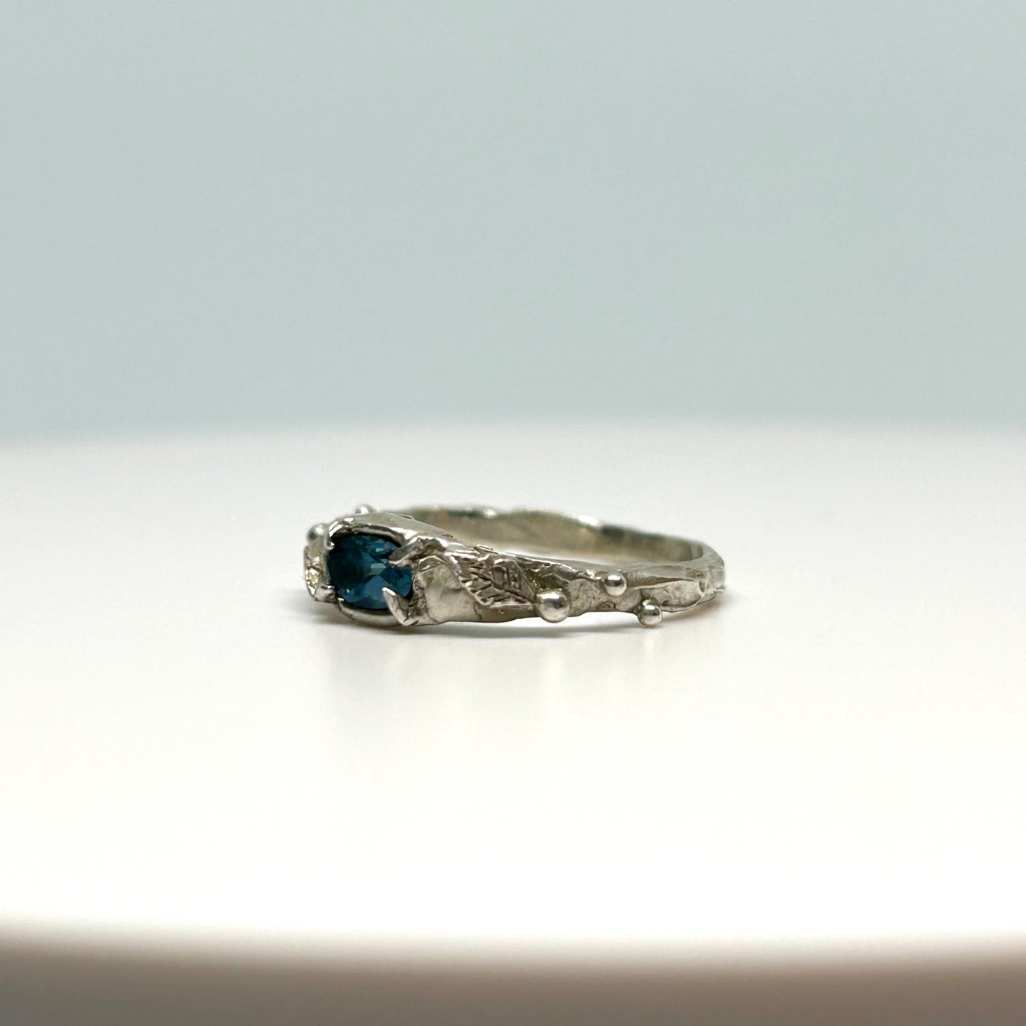 Juniper Ring - US 5.25 / UK J1/2