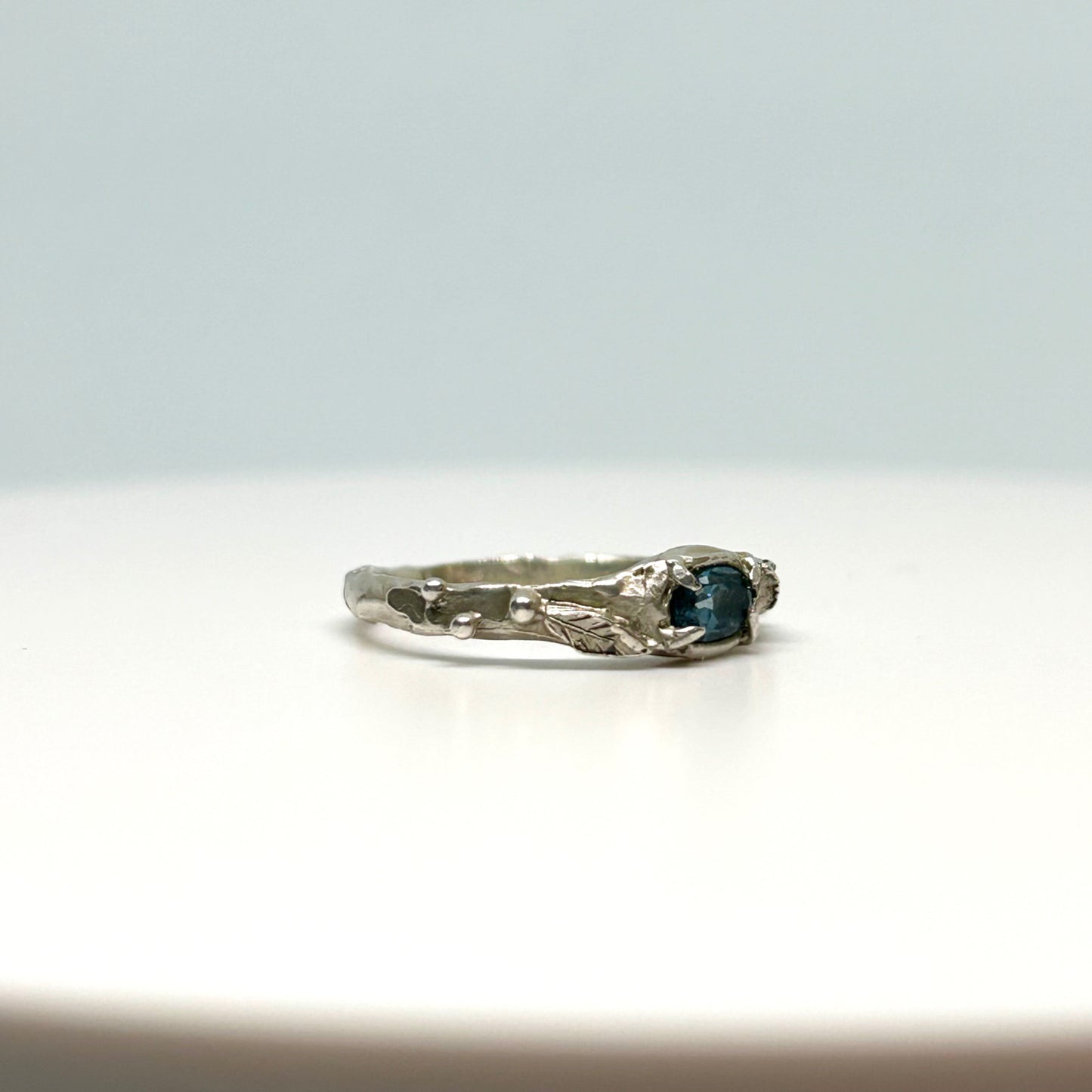 Juniper Ring - US 5.25 / UK J1/2