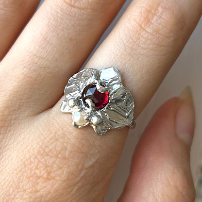 Flora Ring - US 7/UK N