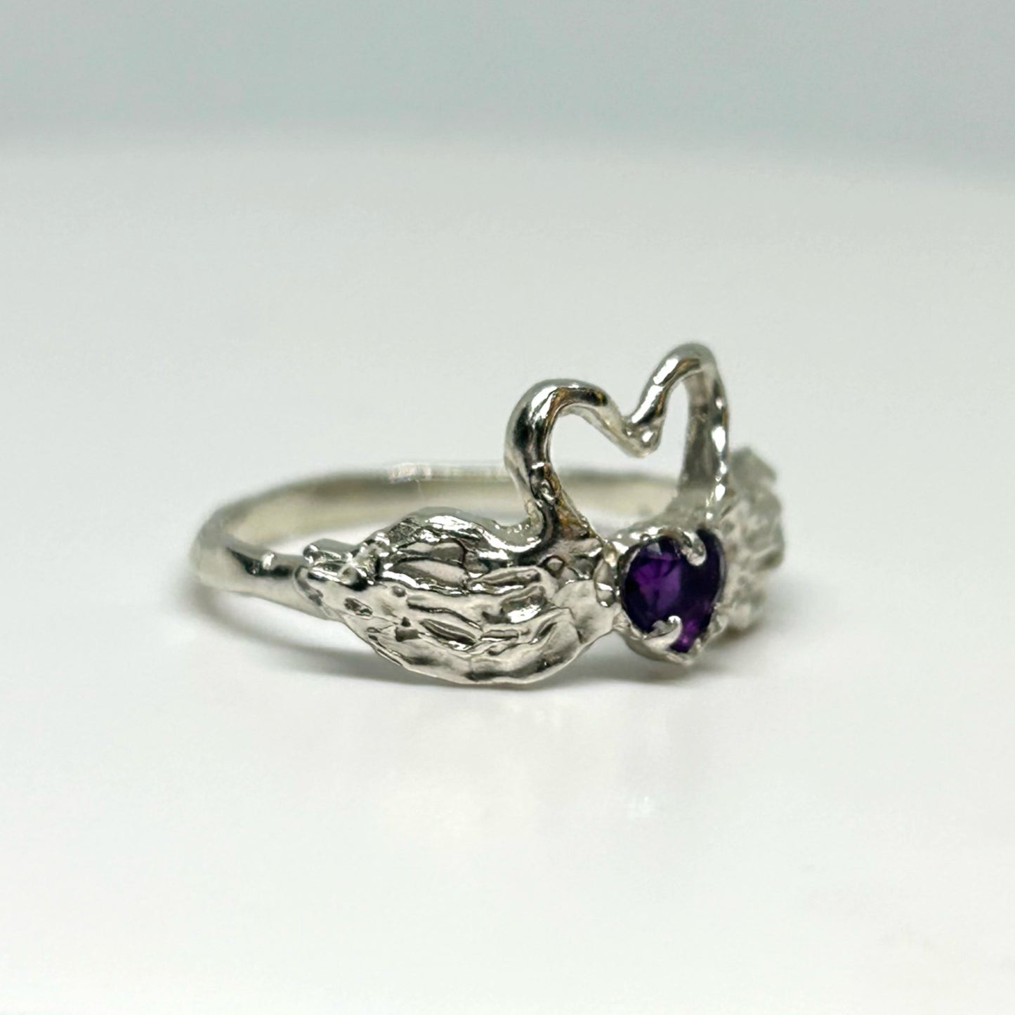 Amethyst Swans in Love - US 7/UK N