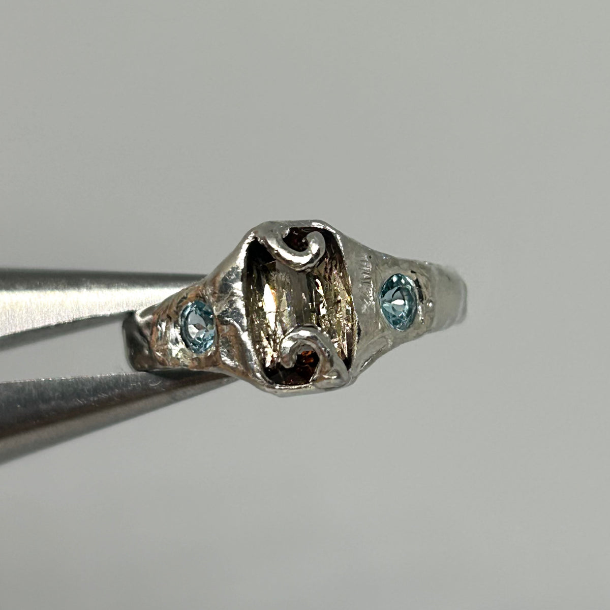 Daphne Ring - US 6.25/UK L 1/2